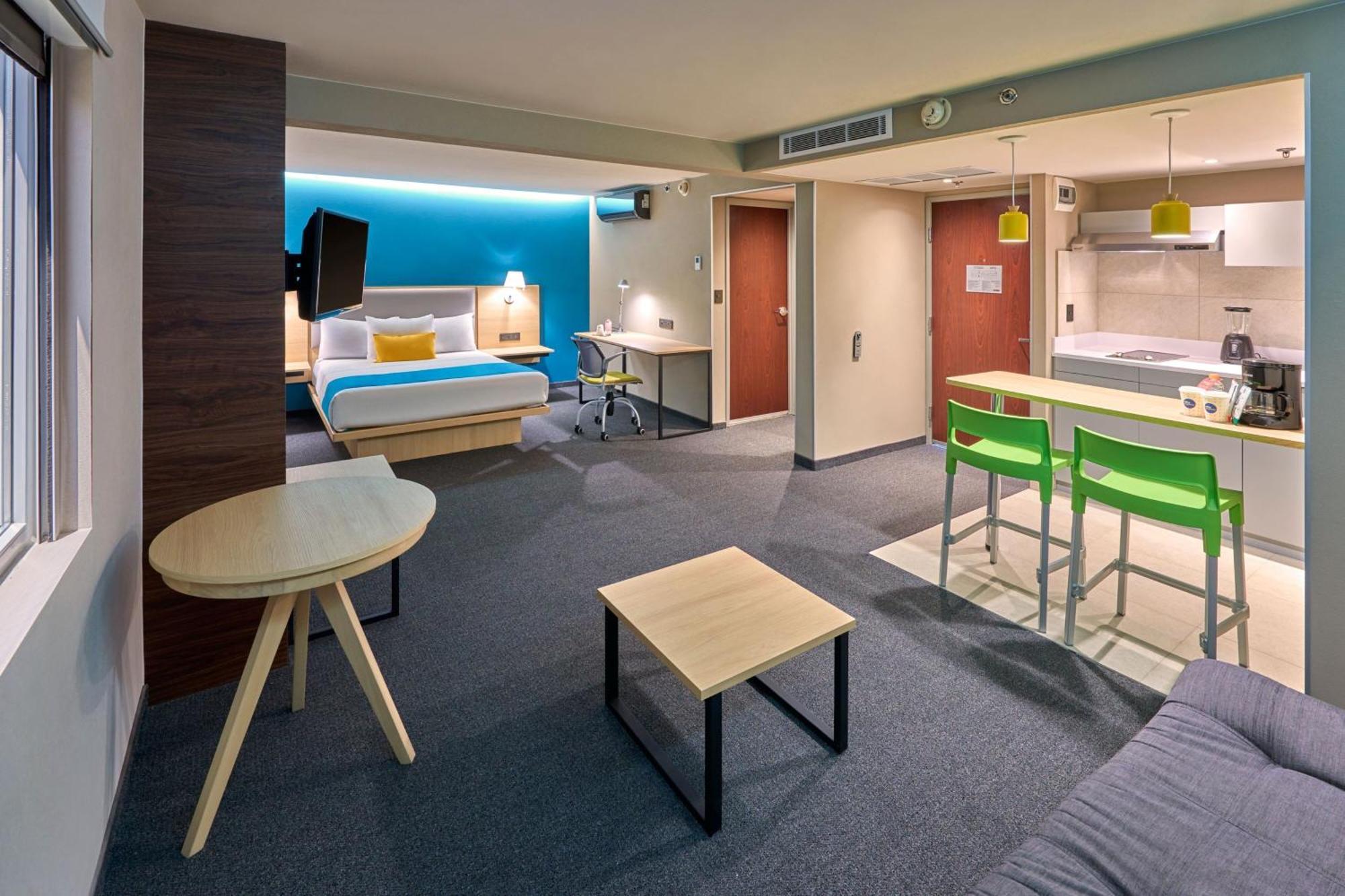 City Express By Marriott Suites טולוקה מראה חיצוני תמונה